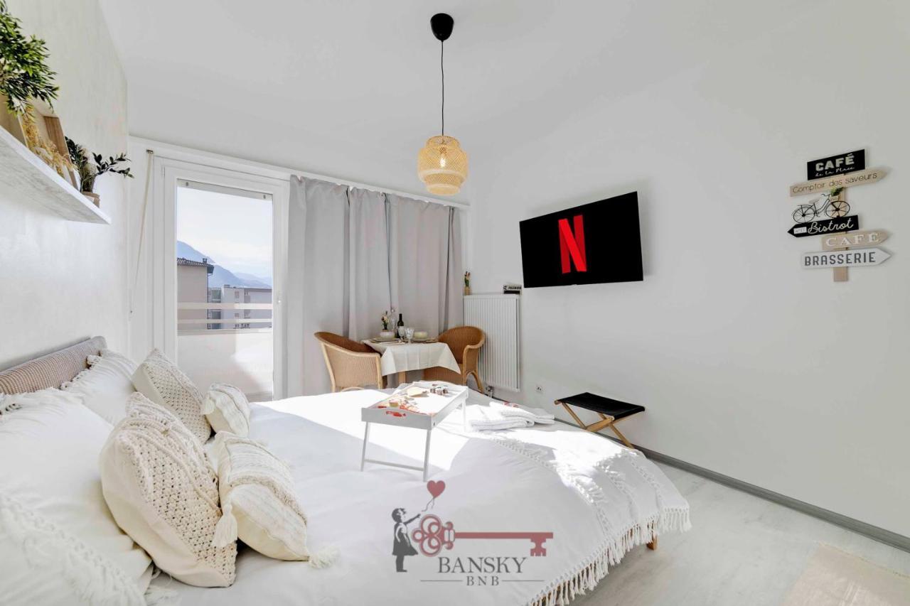 Modern Boho Style Suite In Lugano City -By Easylife Swiss Buitenkant foto